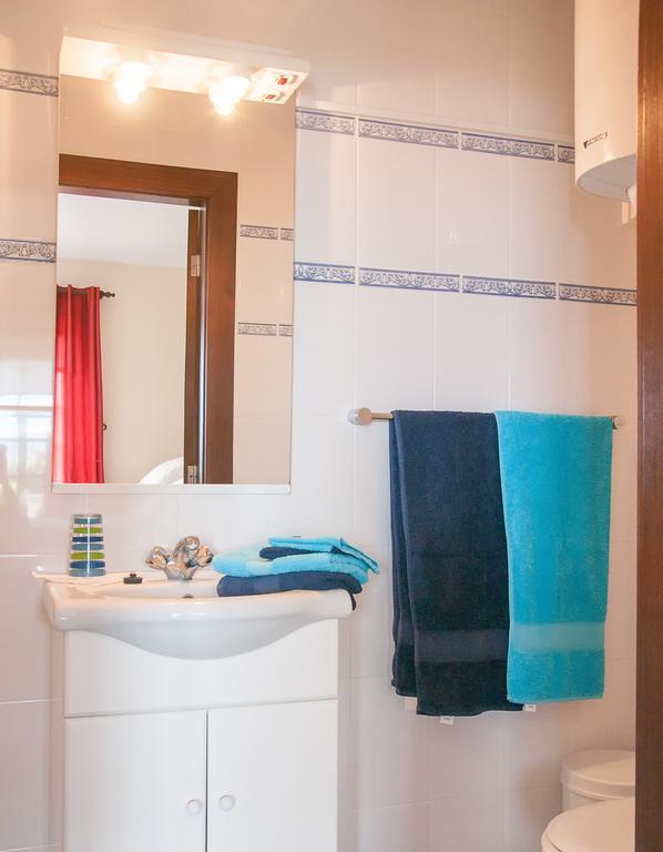 Vila Belgica Bed and Breakfast Horta  Habitación foto